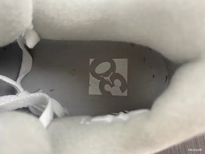 Rep TBkick 4 Anniversary Retro 705333-105 30th Jordan Laser 0530